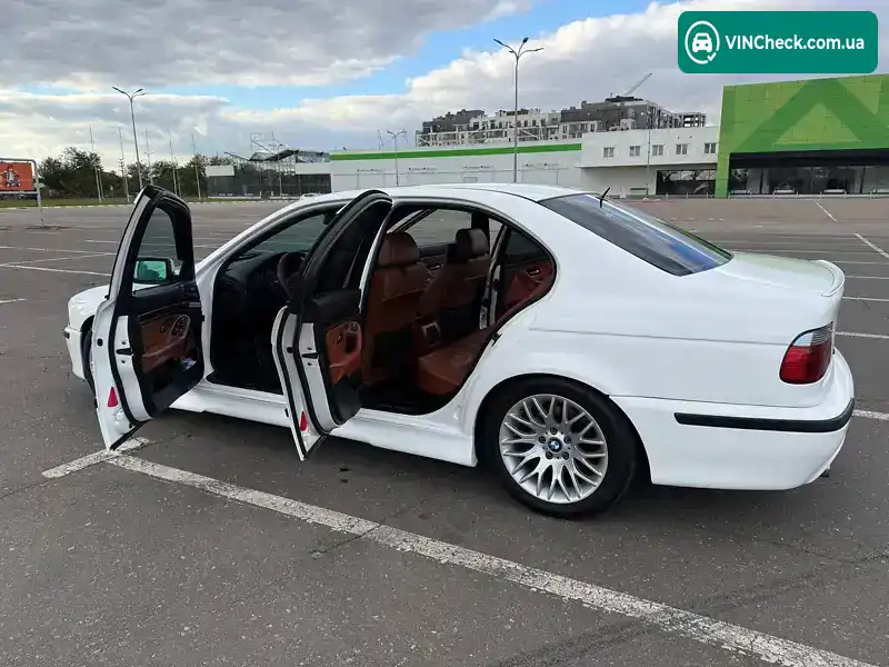 BMW 5 Series 2003, фото з оголошення 2 з 20, VIN WBADT21000GZ16684