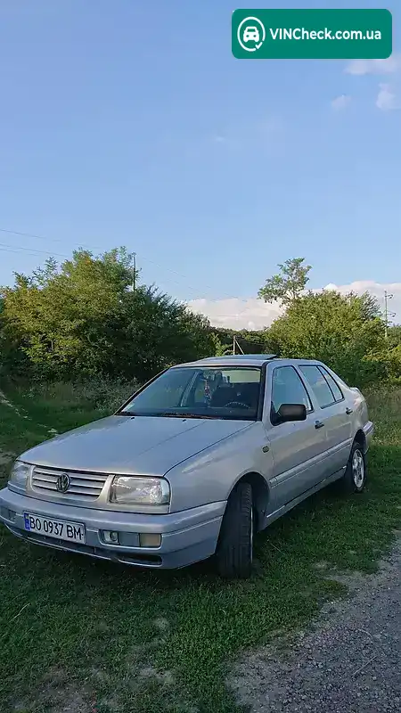 Volkswagen Vento 1996, фото з оголошення 1 з 20, VIN WVWZZZ1HZTW165142