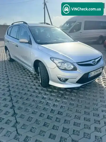 Hyundai i30 2010, фото з оголошення 1 з 13, VIN TMADB81CABJ050699