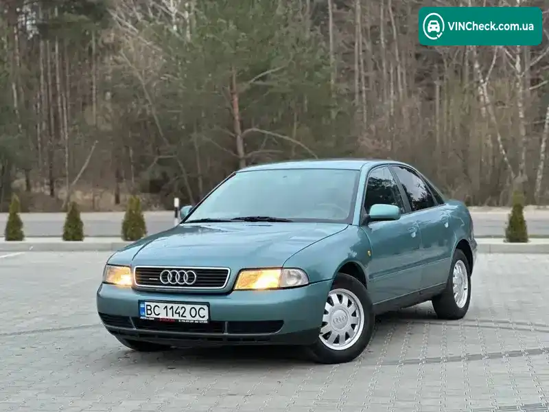 Audi A4 1998, фото з оголошення 2 з 9, VIN WAUZZZ8DZWA219298