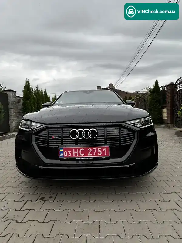 Audi e-tron 2020, фото з оголошення 2 з 20, VIN WAUZZZGEXLB001035