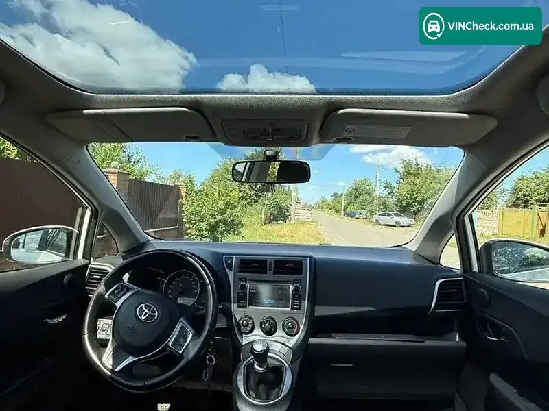 Toyota Verso 2012, фото з оголошення 1 з 18, VIN JTDKC3C3801008123