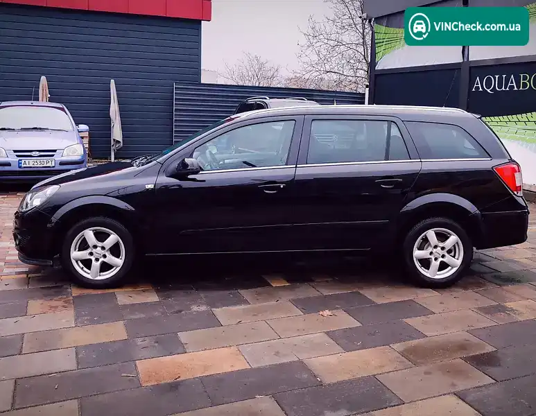 Opel Astra 2010, фото з оголошення 1 з 20, VIN W0L0AHL3592089539