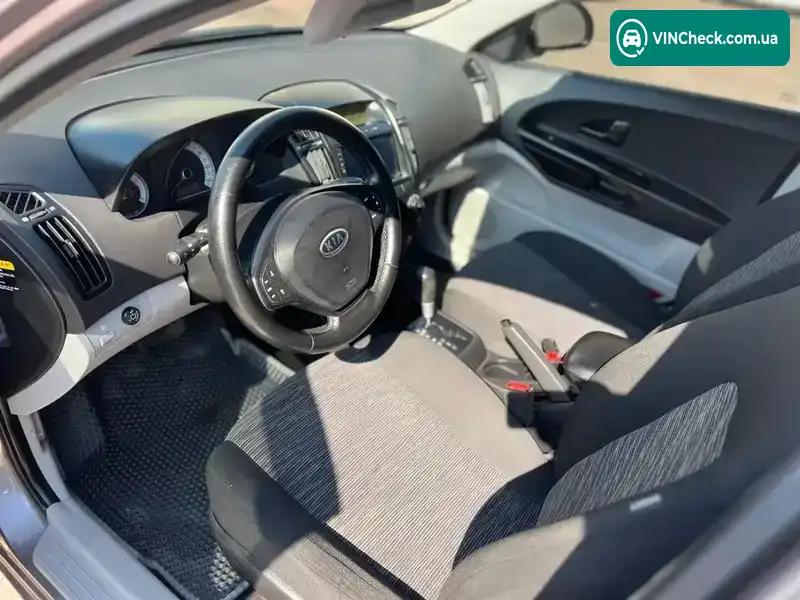 Kia Ceed 2008, фото з оголошення 2 з 21, VIN Y6LFF24238L006115