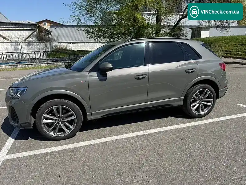 Audi Q3 2021, фото з оголошення 2 з 21, VIN WA1EECF39N1042088