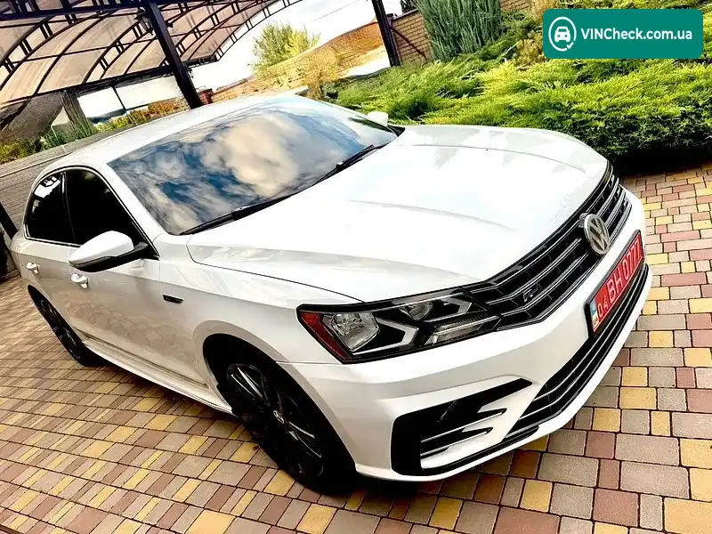 Volkswagen Passat 2016, фото з оголошення 1 з 20, VIN 1VWDT7A31HC020307