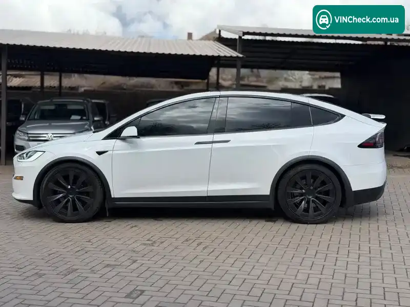 Tesla Model X 2022, фото з оголошення 1 з 17, VIN 7SAXCAE53NF358270