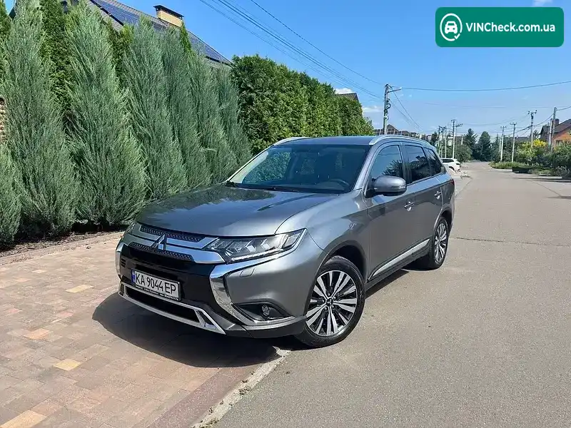 Mitsubishi Outlander 2021, фото з оголошення 1 з 20, VIN JMBXTGF3WLZ001251