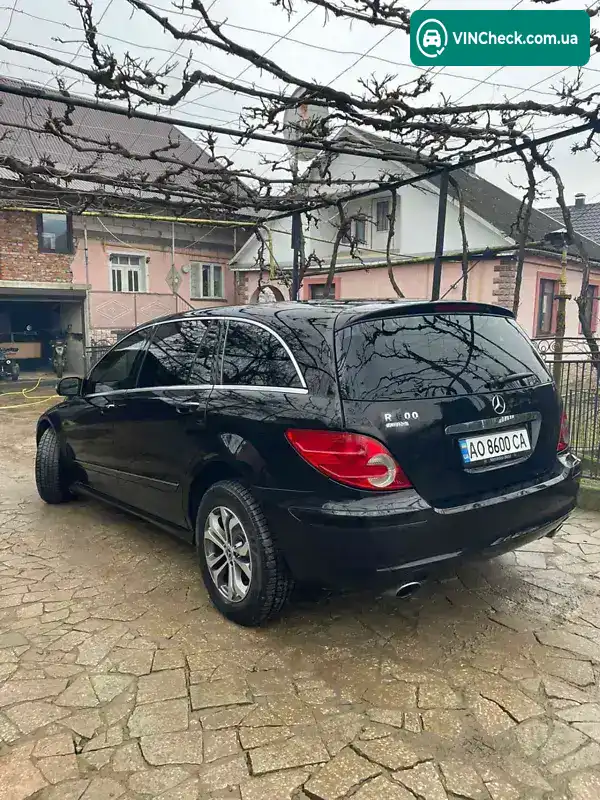 Mercedes-Benz R-Class 2006, фото з оголошення 2 з 8, VIN 4JGCB65E97A051382