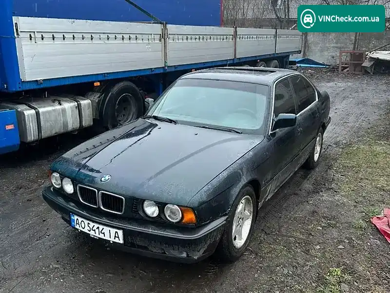 BMW 5 Series 1992, фото з оголошення 1 з 7, VIN WBAHB51070BD74375
