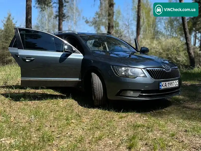 Skoda Superb 2014, фото з оголошення 2 з 21, VIN TMBJJ73T9F9021787