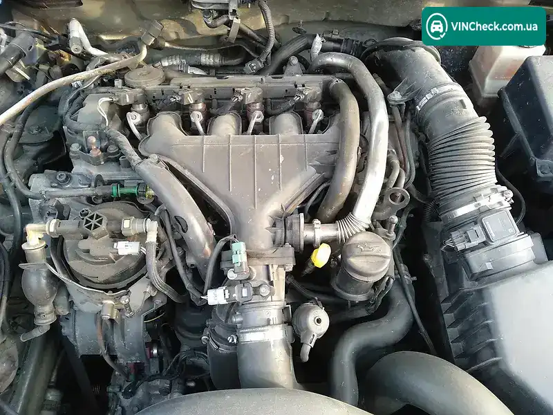 Citroen C5 2006, фото з оголошення 2 з 20, VIN VF7RERHRJ76753628