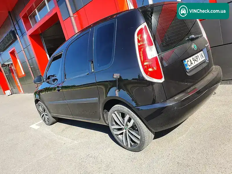 Skoda Roomster 2011, фото з оголошення 2 з 9, VIN TMB1JC5J3C7018931