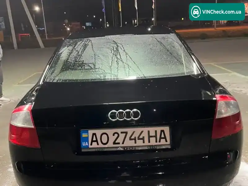 Audi A4 2004, фото з оголошення 2 з 6, VIN WAUZZZ8E25A114078