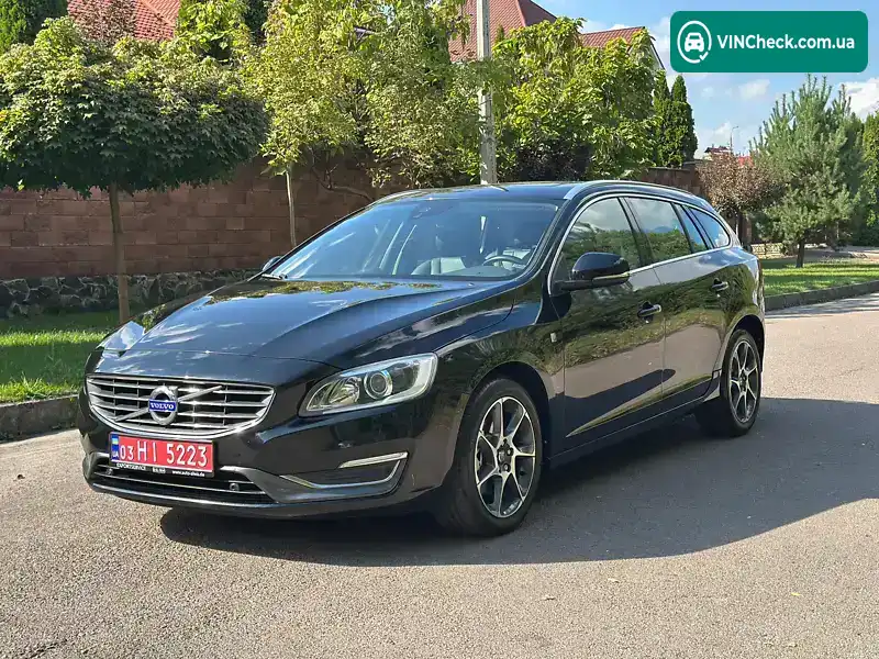 Volvo V60 2015, фото з оголошення 1 з 20, VIN YV1FW738DF1263979