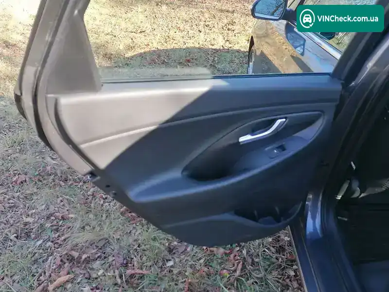 Hyundai i30 2018, фото з оголошення 1 з 20, VIN KMHH35LEXJU072926