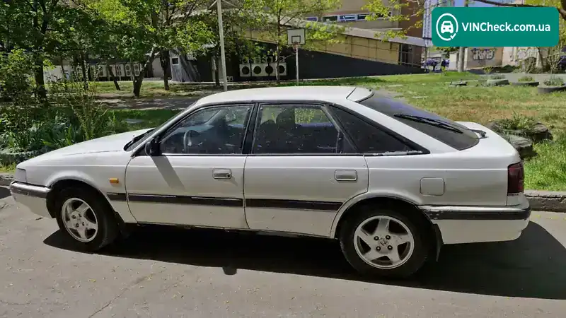 Mazda 626 1991, фото з оголошення 1 з 7, VIN JMZGD146201529477