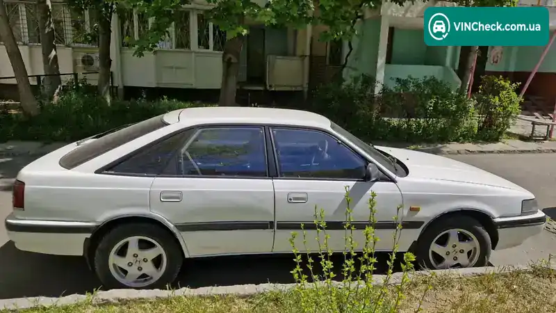 Mazda 626 1991, фото з оголошення 2 з 7, VIN JMZGD146201529477
