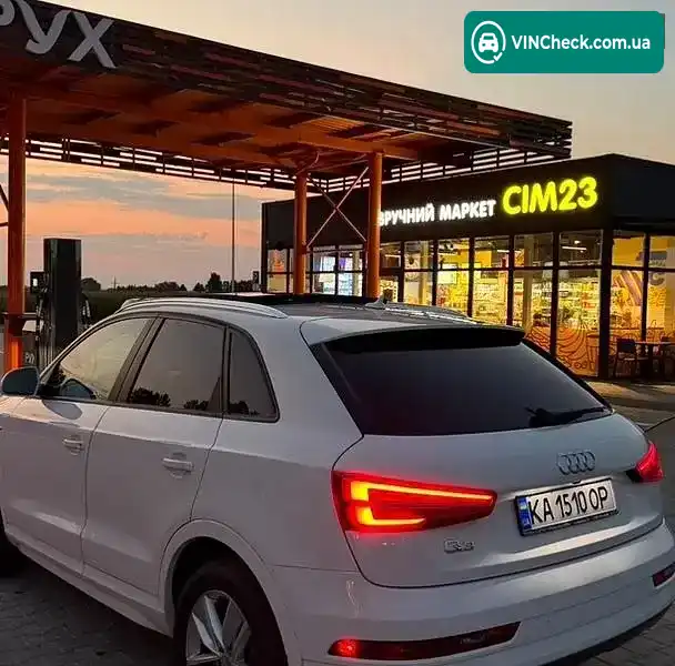 Audi Q3 2018, фото з оголошення 2 з 21, VIN WA1BCCFS7JR029576