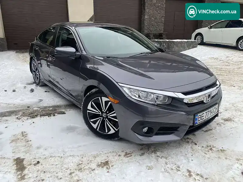 Honda Civic 2018, фото з оголошення 2 з 20, VIN 19XFC1F76JE001822