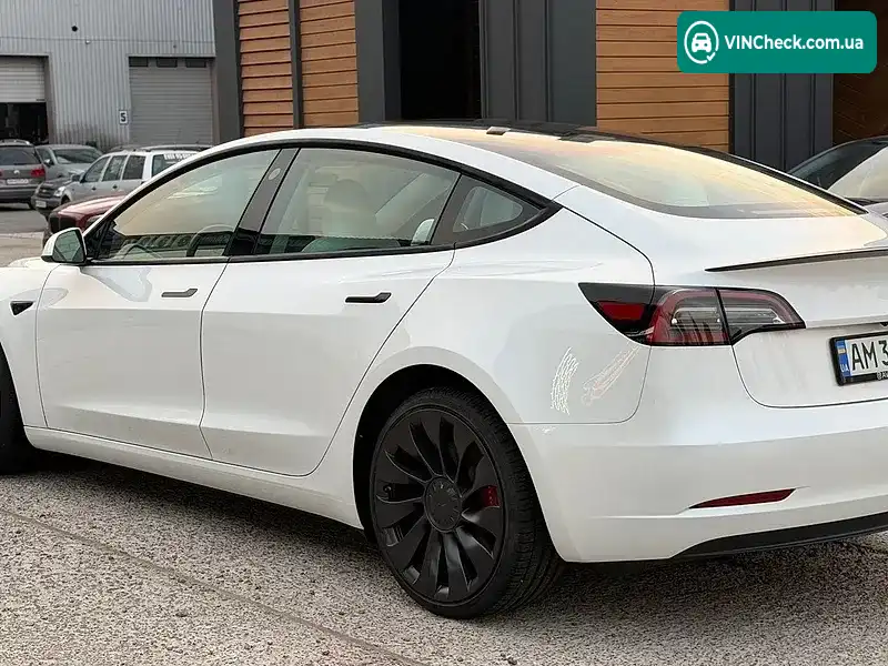 Tesla Model 3 2023, фото з оголошення 2 з 20, VIN 5YJ3E1ECXPF557520