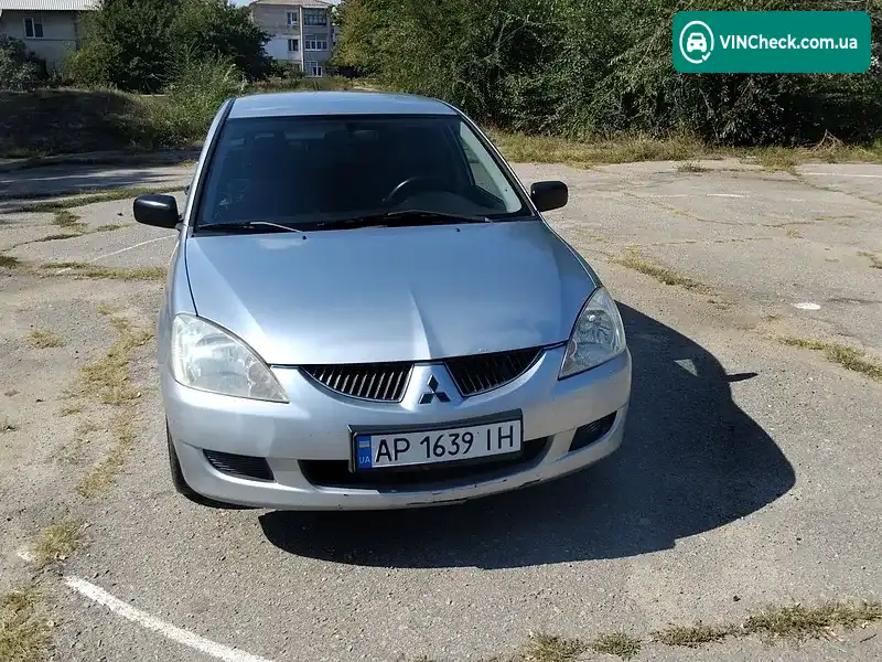 Mitsubishi Lancer 2005, фото з оголошення 2 з 20, VIN JMBSNCS3A5U004905