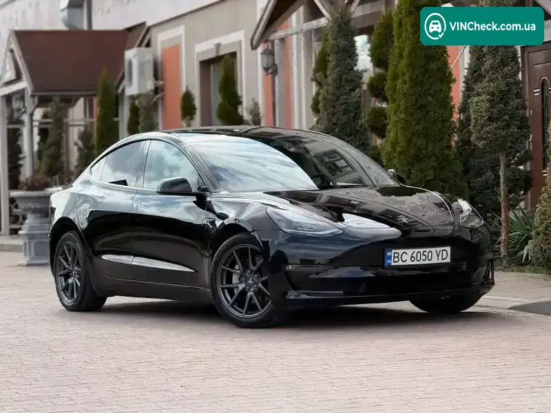 Tesla Model 3 2023, фото з оголошення 2 з 21, VIN 5YJ3E1EA7PF549051