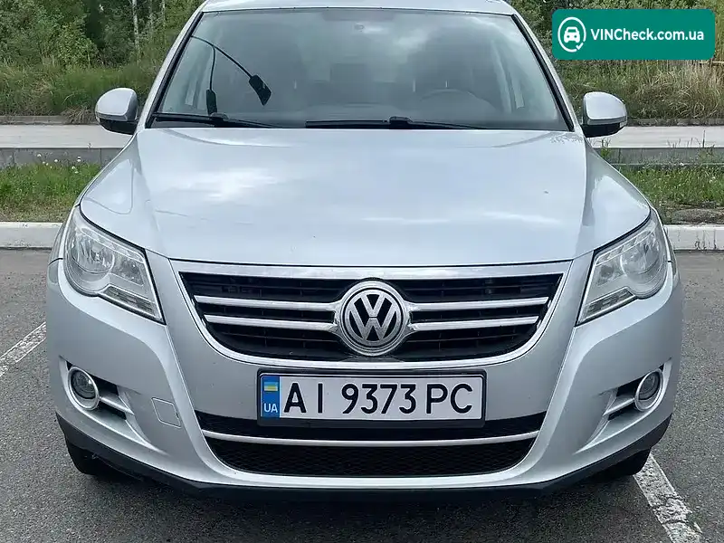 Volkswagen Tiguan 2010, фото з оголошення 2 з 10, VIN WVGAV7AX5BW505909