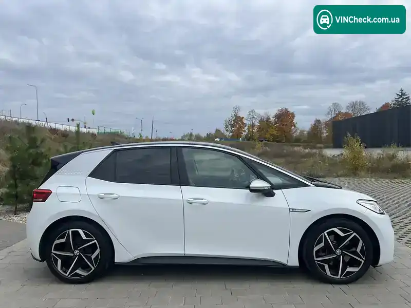 Volkswagen ID.3 2020, фото з оголошення 1 з 20, VIN WVWZZZE1ZMP005297