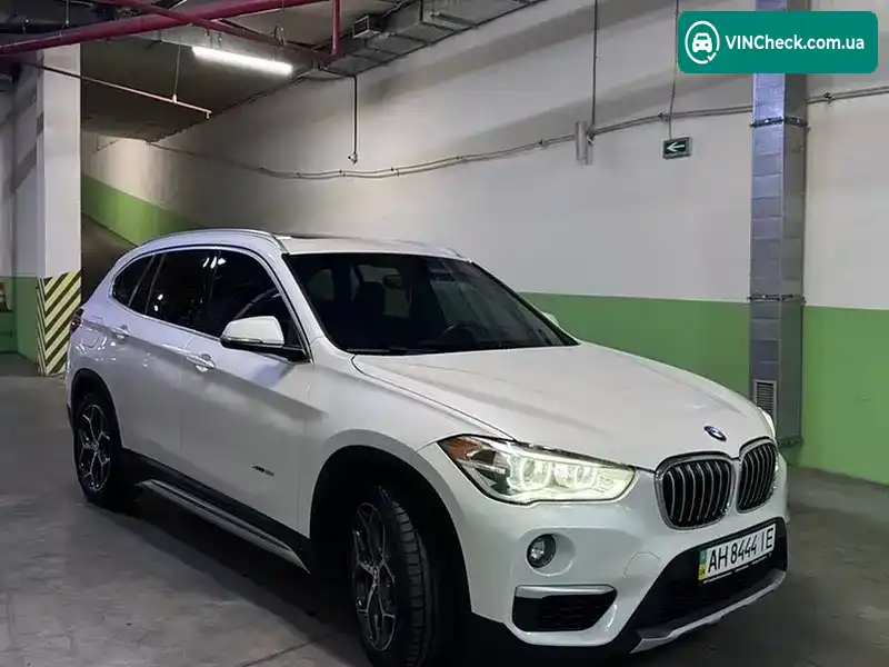 BMW X1 2015, фото з оголошення 2 з 14, VIN WBXHT3C31GP883077