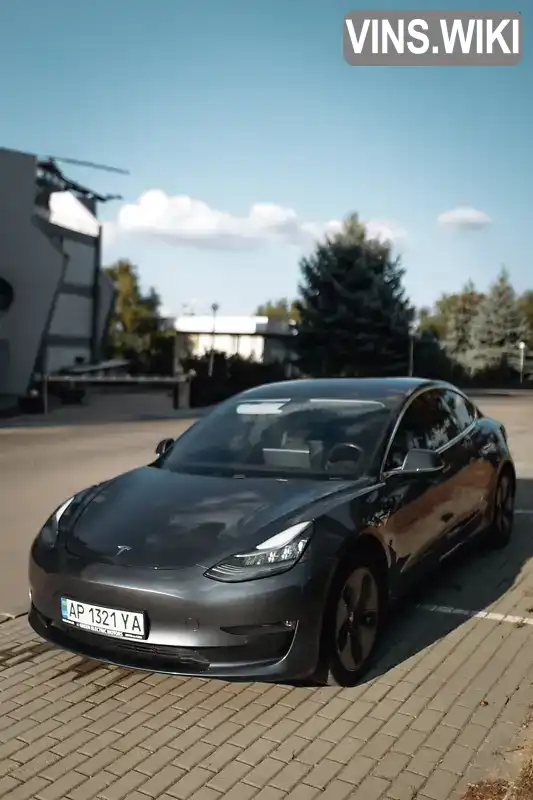 Tesla Model 3 2018, фото з оголошення 1 з 13, VIN 5YJ3E1EA5JF021578