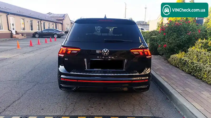 Volkswagen Tiguan 2022, фото з оголошення 1 з 20, VIN 3VVCB7AX0PM017529