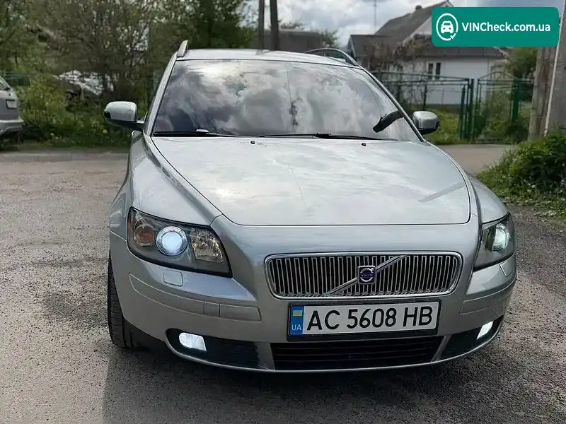 Volvo V50 2007, фото з оголошення 2 з 14, VIN YV1MW774972321766