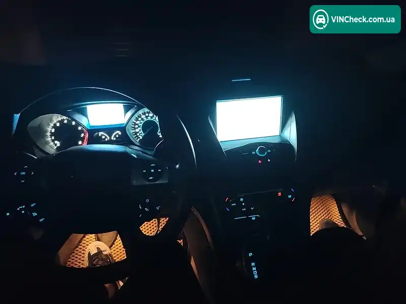 Ford Escape 2012, фото з оголошення 2 з 15, VIN 1FMCU9G96DUB05260
