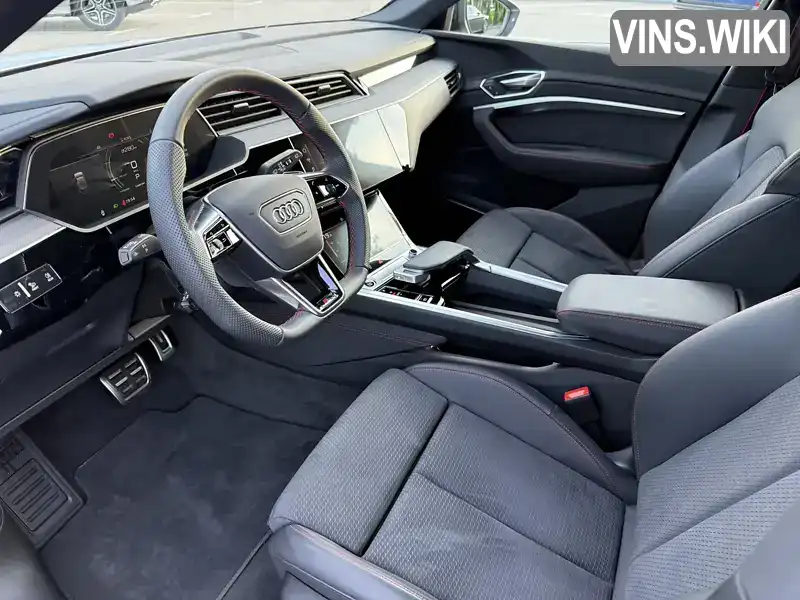Audi Q8 e-tron 2023, фото з оголошення 2 з 8, VIN WAUZZZGE7RB022126