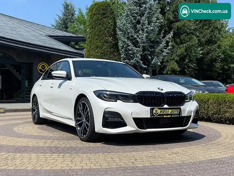 BMW 3 Series 2022, фото з оголошення 1 з 20, VIN WBA5V780208C54377