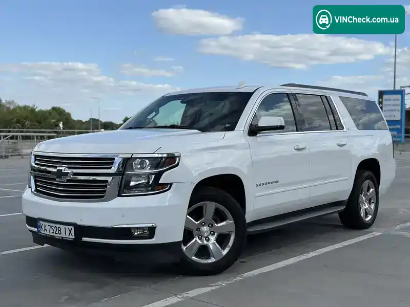 Chevrolet Suburban 2017, фото з оголошення 1 з 21, VIN 1GNSKHKC8HR373083
