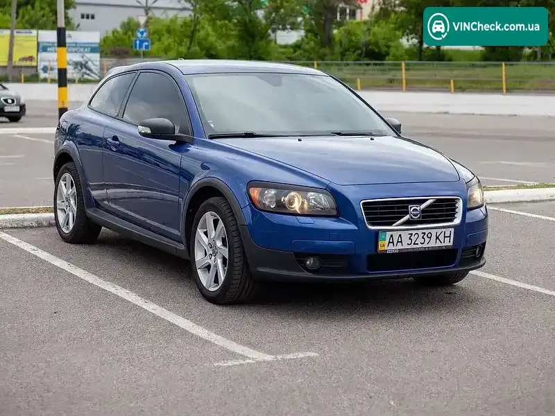 Volvo C30 2007, фото з оголошення 2 з 12, VIN YV1MK214282040691