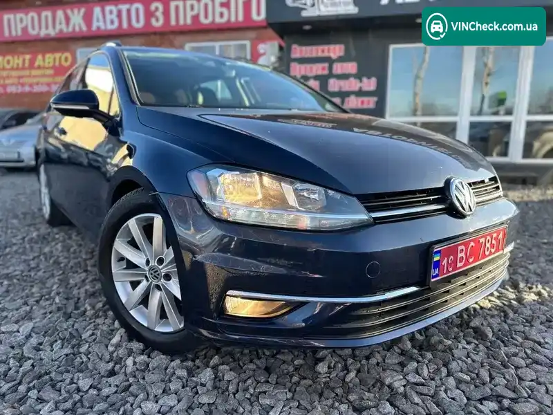 Volkswagen Golf 2018, фото з оголошення 1 з 21, VIN 3VW217AU1JM765567