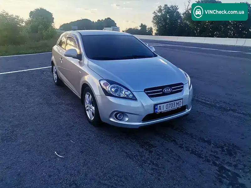 Kia Ceed 2008, фото з оголошення 1 з 18, VIN Y6LFF23238L003655