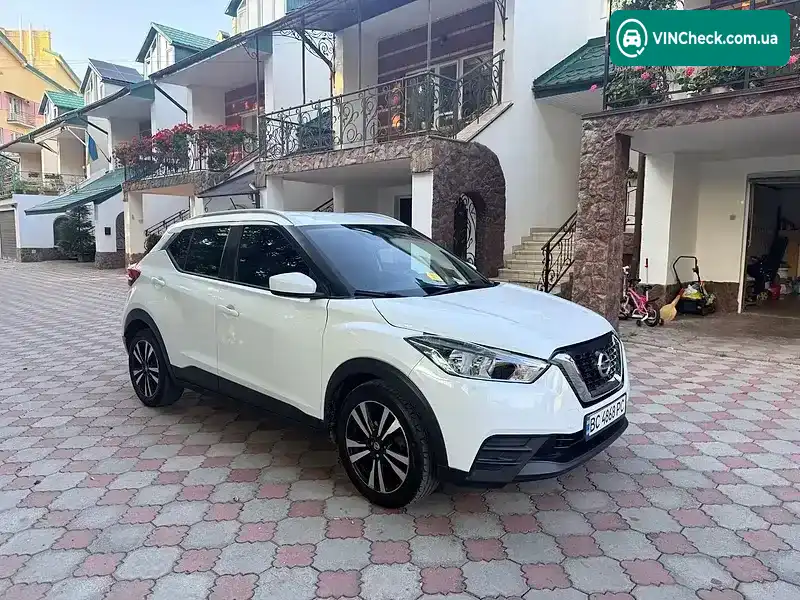 Nissan Kicks 2018, фото з оголошення 1 з 18, VIN 3N1CP5CU1JL511017