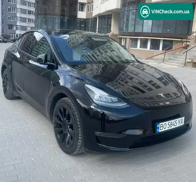 Tesla Model Y 2022, фото з оголошення 2 з 21, VIN 7SAYGDEE0NF418287