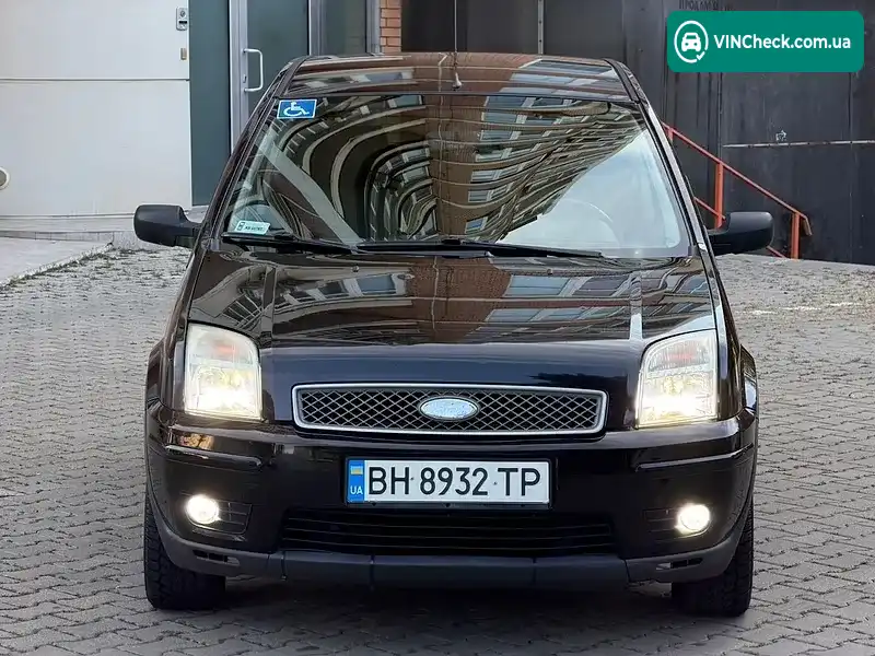 Ford Fusion 2003, фото з оголошення 2 з 20, VIN WF0UXXGAJU3M17470