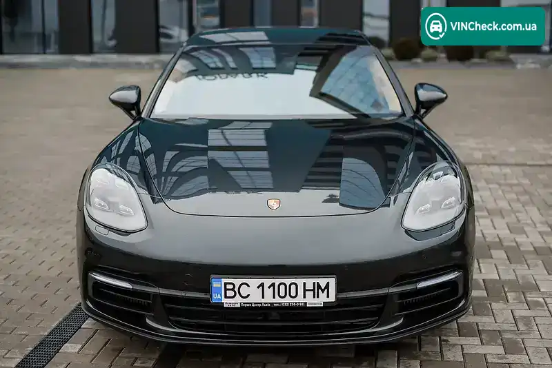 Porsche Panamera 2018, фото з оголошення 2 з 11, VIN WP0ZZZ97ZJL177854