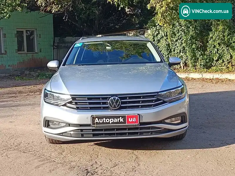 Volkswagen Passat 2020, фото з оголошення 2 з 20, VIN WVWZZZ3CZME045550