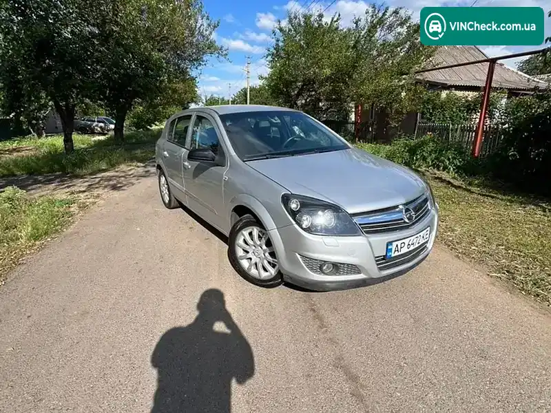 Opel Astra 2008, фото з оголошення 1 з 11, VIN W0L0AHL4882154219