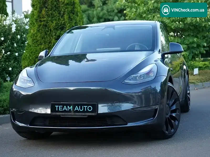 Tesla Model Y 2024, фото з оголошення 1 з 20, VIN 7SAYGDEF8RA262981