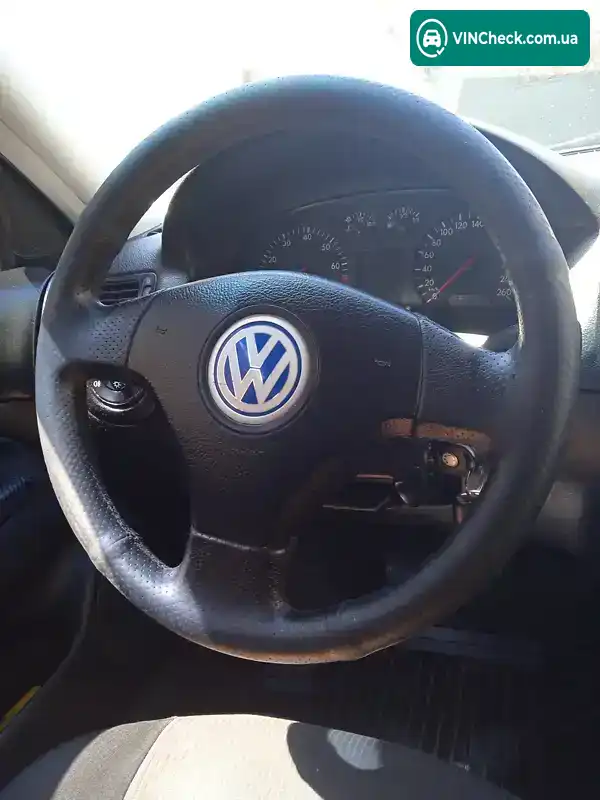 Volkswagen Bora 2002, фото з оголошення 1 з 10, VIN WVWZZZ1JZ3W091159