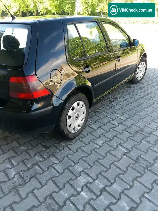Volkswagen Golf 2000, фото з оголошення 2 з 11, VIN WVWZZZ1JZ1W265588