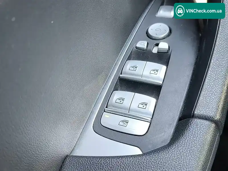 BMW X3 2019, фото з оголошення 2 з 20, VIN 5UXTY3C08L9B57652
